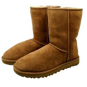 UGG~Classic Short II~Genuine Sheepskin Shearling Lined Boot in CHESTNUT SIZE 10